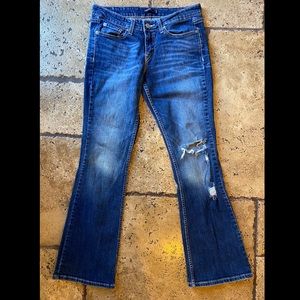 Levi’s 518 Superlow BootCut Jeans Size 7M